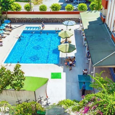 Solis Beach Hotel Odaonu Esterno foto