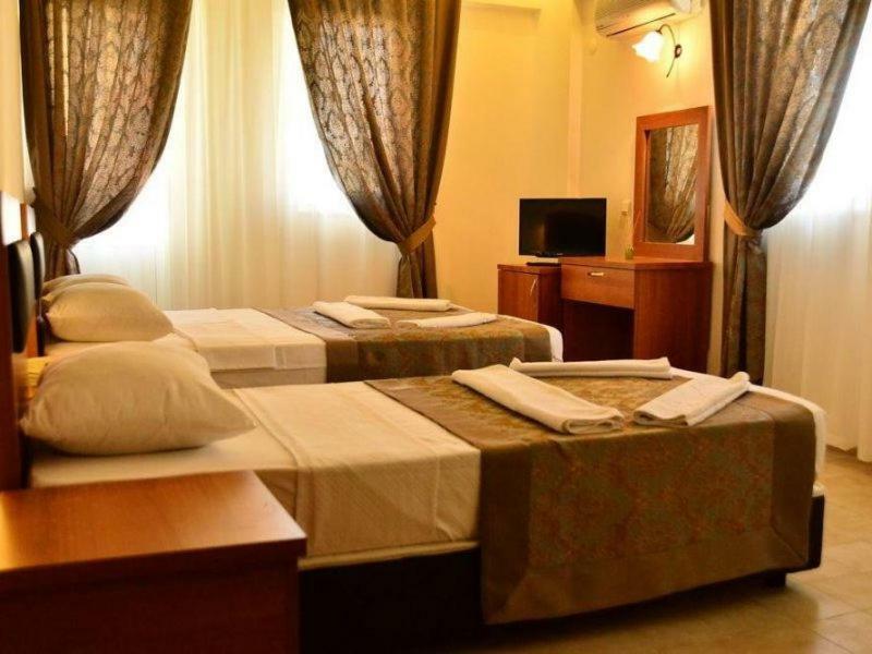 Solis Beach Hotel Odaonu Esterno foto